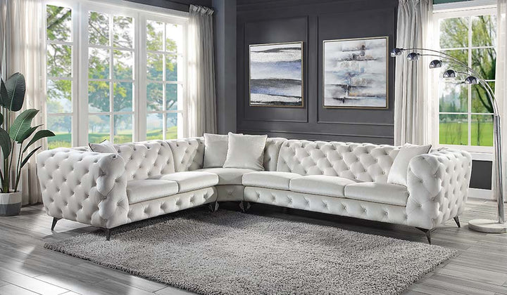 Atronia Sectional Sofa W/4 Pillows