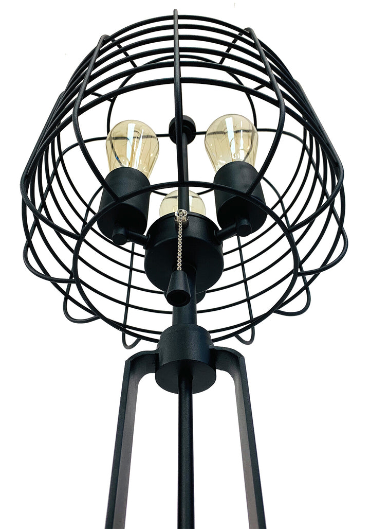 ACME Manus Table Lamp, Black