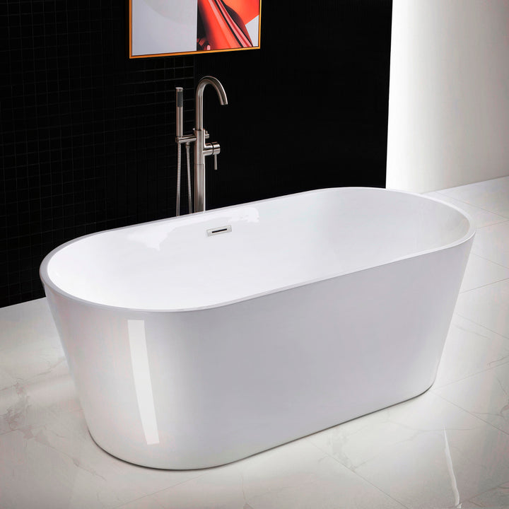 Woodbridge 67" Acrylic Freestanding Bathtub Contemporary Soaking Tub