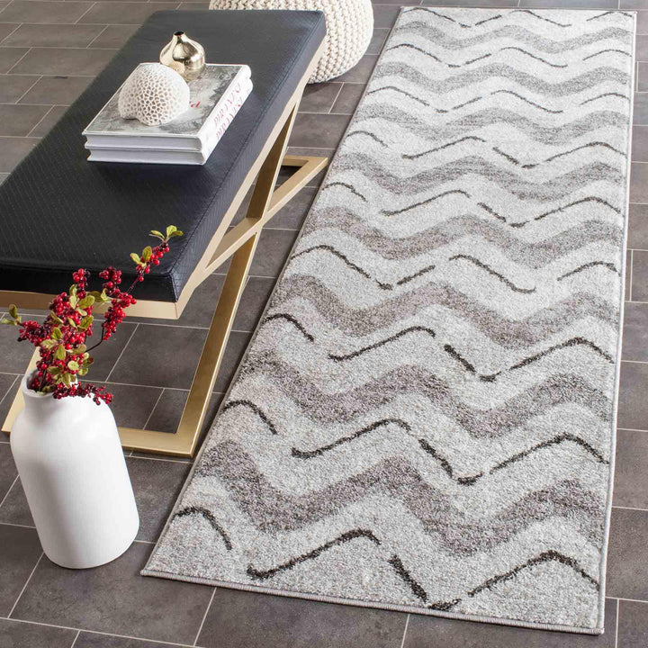 Safavieh Adirondack Rustic Lodge Style Power Loomed Rugs In Silver / Charcoal